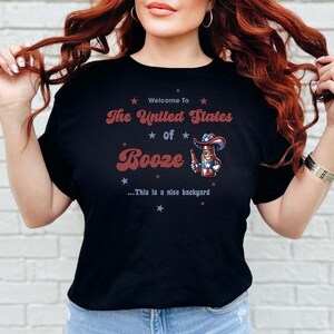 Camiseta para beber durante el día, Estados Unidos del alcohol, Camiseta patriótica sobre alcohol, Fiesta del 4 de julio, Camiseta divertida con la bandera estadounidense para el Día de la Independencia imagen 5