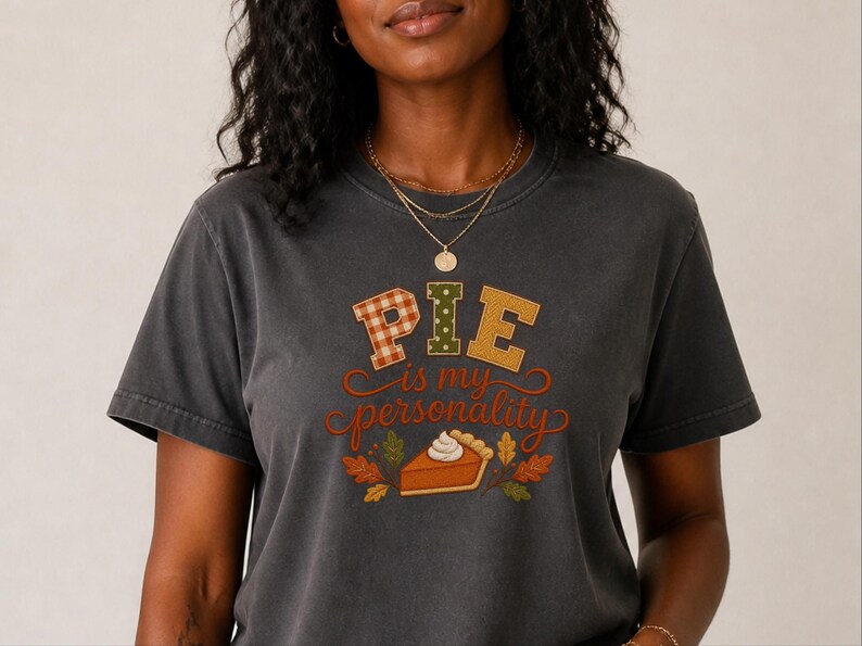 T-shirt voor taartliefhebbers, Thanksgiving-shirt, grappig cadeau voor foodies, herfstshirt, sweatshirt met de tekst "Taart is mijn persoonlijkheid". afbeelding 9