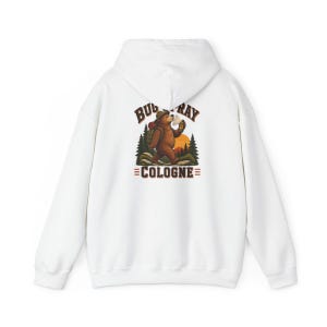Camiseta divertida para senderismo, camiseta de naturaleza al aire libre, idea de regalo para campistas, camiseta con repelente de insectos, camiseta de senderismo con osos, regalo de humor para excursionistas, camiseta para amantes del senderismo imagen 12