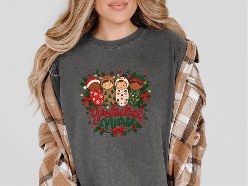 Christmas Pediatric Nurse Shirt, Peds Nurse Christmas Gift, Pediatric Nursing Tee, Nicu Nurse Xmas Top Bild 1