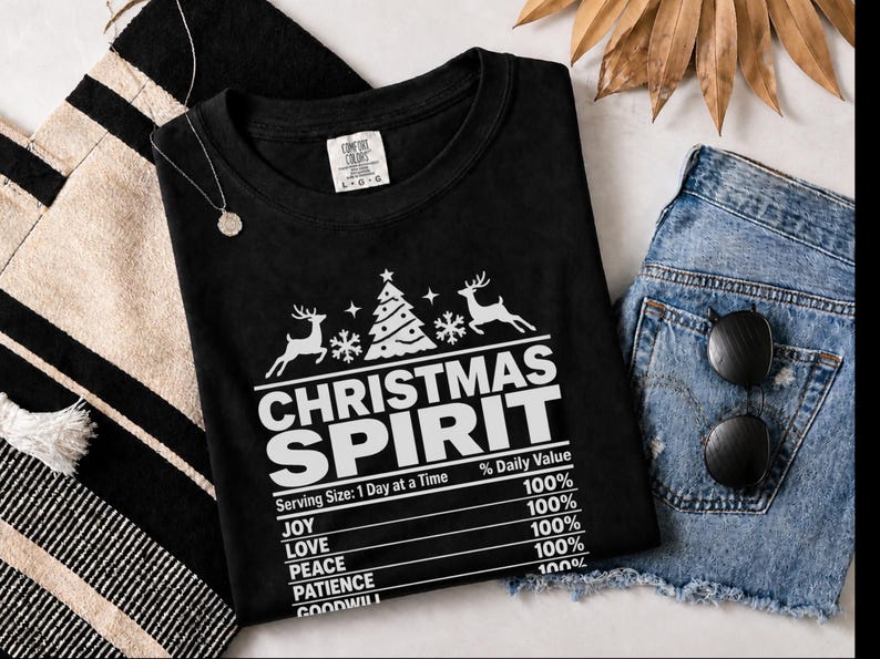 Camiseta com espírito natalino, camiseta com informações nutricionais para as festas de fim de ano, camiseta combinando para a família, camiseta divertida para festas de fim de ano, camiseta com espírito natalino imagem 7