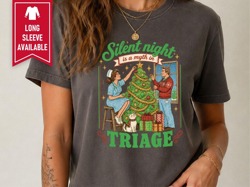 Christmas Nurse Sweatshirt, Funny ER Nurse Shirt, Silent Night Triage, Emergency Room Gift, Holiday Party Shirt, Medical Staff Top afbeelding 5