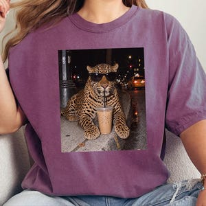 Leopardkaffe, kaffeälskare, rolig djurtröja, vildkatt bild 7