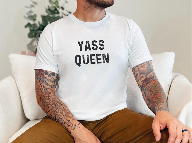 Camiseta de Yas Queen Drag Race, camiseta divertida y sarcástica de cultura pop, regalo de humor para empoderar a las mujeres de la Generación Z, top para fiestas del Orgullo LGBTQ, top de regalo de broma imagen 6