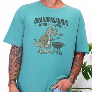Grandpasaurus King Of Grill Shirt, Father's Day Grandpa Gift, Grill Master Tee, BBQ Lover Shirt, Funny Grandpa T-Shirt