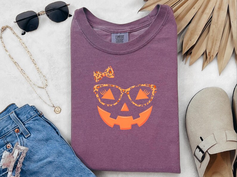 Comfort Colors Jack O Lantern Face Shirt, Womens Fall Halloween Party Tee, Cute Leopard Print Pumpkin Sweatshirt, Leopard Pumpkin image 5