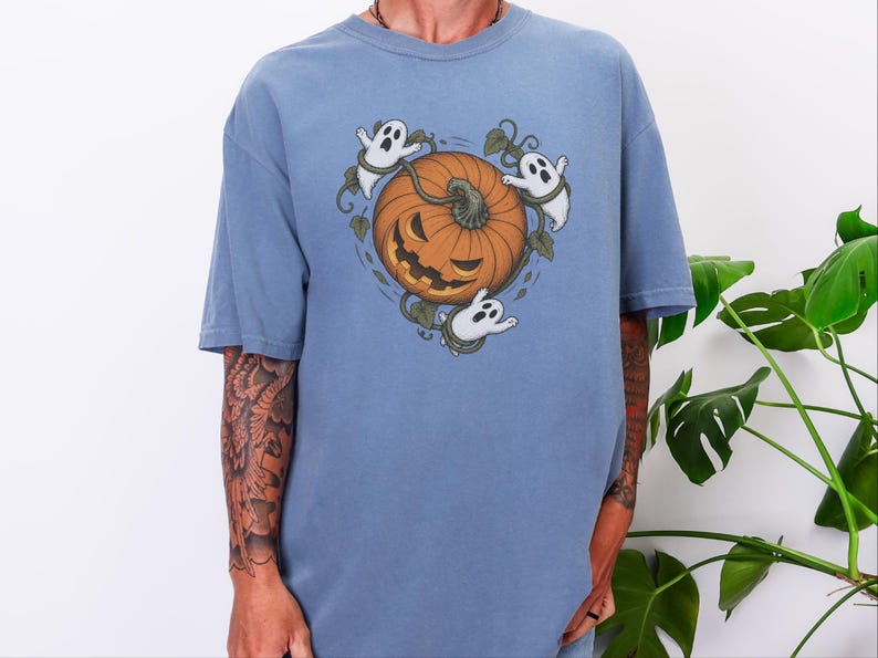 Camiseta de temporada espeluznante, camiseta de calabaza, calabaza de Halloween, camiseta de fantasma, camiseta para fiesta de Halloween, regalo de Halloween imagen 2