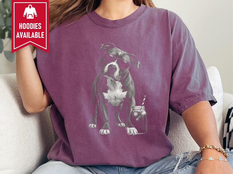 Funny Pitbull Shirt, Iced Coffee Dog Lover Gift, Pittie Mom Tee, Bully Breed Graphic Shirt, Vintage Dog Tee imagem 6