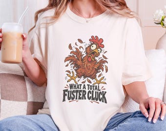 Grappig T-shirt met een kip, cadeau voor kippenhouders, sarcastisch boerderij-T-shirt, wat een totale chaos, grappig T-shirt met pluimvee, cadeau voor een gekke kippenliefhebster