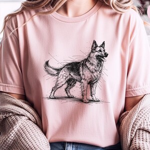 Maglietta con pastore tedesco / Maglietta con grafica a schizzo di pastore tedesco / Abbigliamento per amanti dei cani K9 immagine 4