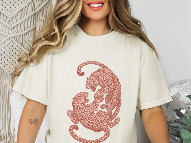 Comfort Colors Vintage Leopard Sweatshirt | Traditional Tattoo Flash Sweatshirt | Linocut Rainforest Wilderness T-Shirt, Retro Leopard Shirt image 8