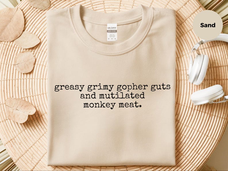 Beschamende grap in een doos, met vieze, smerige ingewanden van een grondeekhoorn en verminkt apenvlees, een shirt met zwarte humor, een sarcastisch T-shirt, een grappig cadeau uit de jaren 90. afbeelding 5