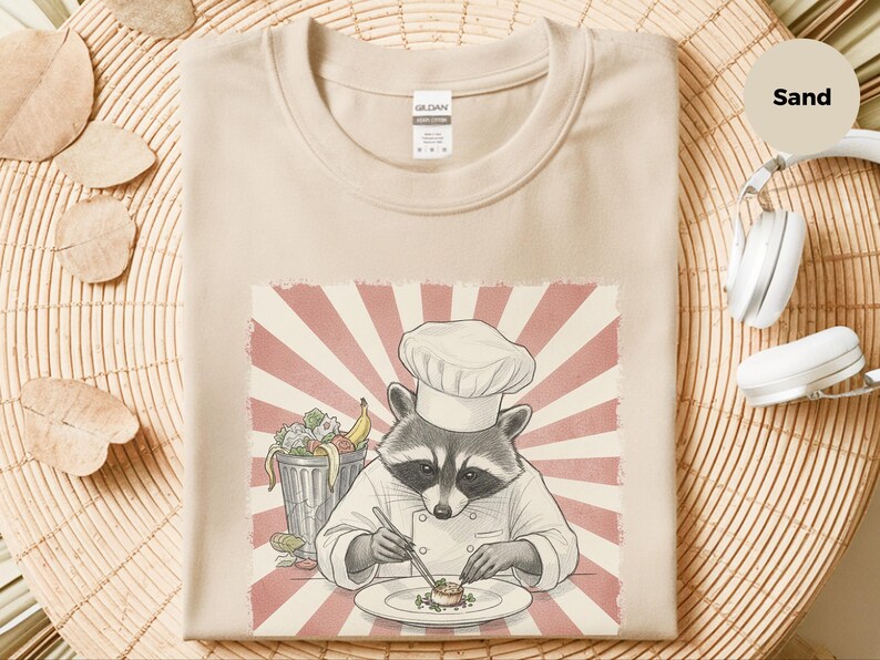 Funny Cooking Gift Tee, Culinary Humor Shirt, Raccoon Chef Shirt, Trash Panda Apparel, Cook Appreciation Gift afbeelding 6