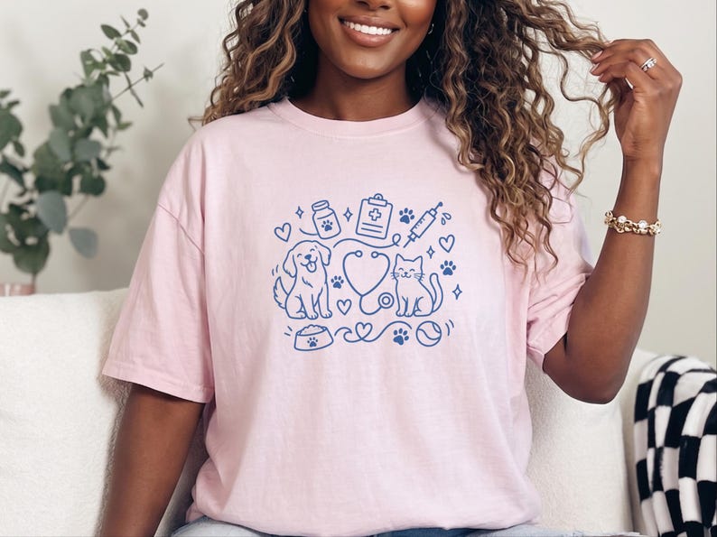 T-Shirt für Tierarzthelfer/innen, Geschenkidee für Tierärzte/innen, T-Shirt für Tiermedizinstudenten/innen, T-Shirt für Tierärzte/innen Bild 3