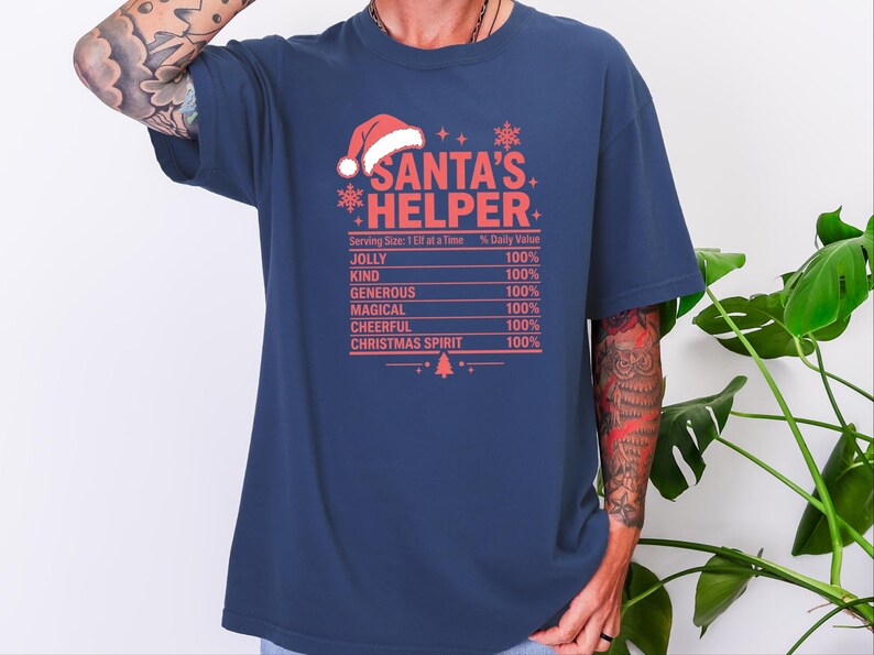 T-Shirt mit Nährwertangaben für Weihnachtsmannhelfer, lustiges Familien-Weihnachts-T-Shirt, passendes Gruppen-Shirt für die Weihnachtsfeier, Wichtelgeschenk Bild 8