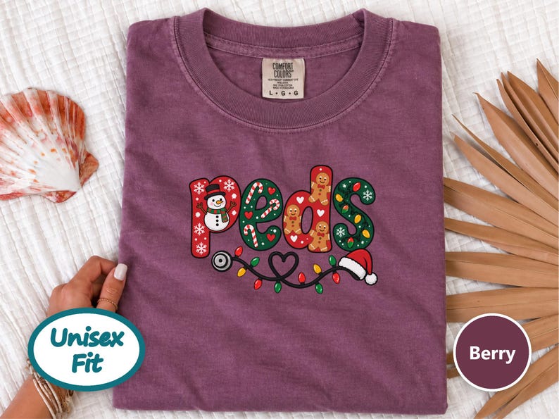Camiseta navideña para enfermera pediátrica, regalo festivo para enfermera pediátrica, sudadera navideña para enfermera, top navideño para enfermera pediátrica imagen 4