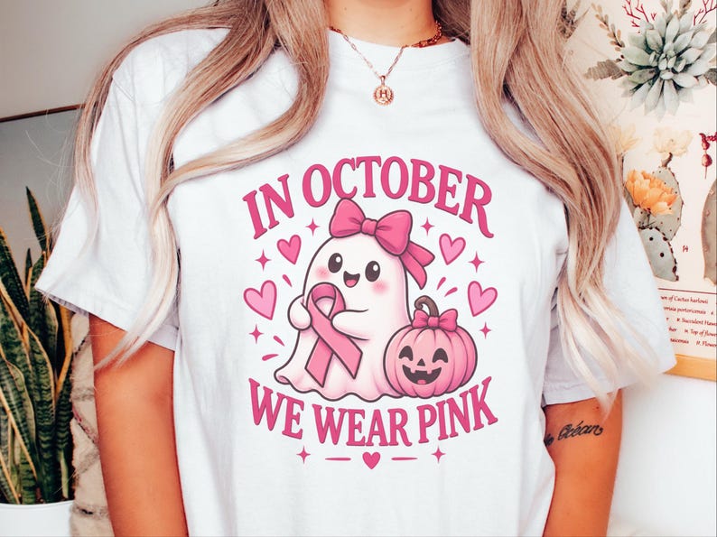 In oktober dragen we een roze spookshirt, een cadeau ter bevordering van bewustzijn over borstkanker, een roze Halloween-shirt met lint, een top voor kankeroverlevenden, een shirt voor het griezelige seizoen. afbeelding 8