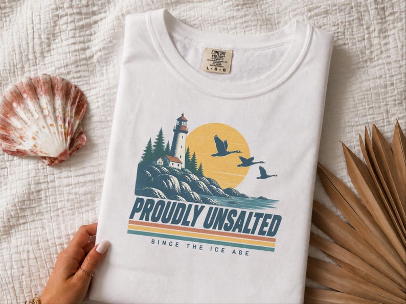 Great Lakes Shirt, Proudly Unsalted Lake Tee, Vintage Retro Pride, Mid West Style Shirt, Lighthouse Gift, Canada Lake Shirt, Lake Life Gift Bild 9