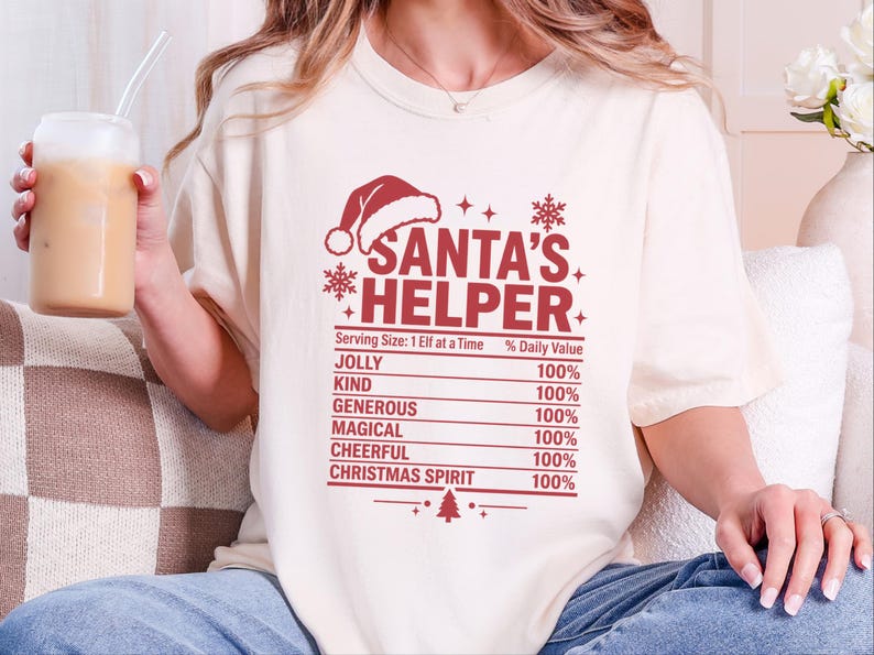 T-Shirt mit Nährwertangaben für Weihnachtsmannhelfer, lustiges Familien-Weihnachts-T-Shirt, passendes Gruppen-Shirt für die Weihnachtsfeier, Wichtelgeschenk Bild 9