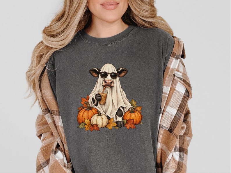 Camiseta de vaca fantasma, camiseta de café de Halloween, camiseta de café de otoño, sudadera con taza de café fantasma, conjunto de otoño con especias de calabaza. imagen 1