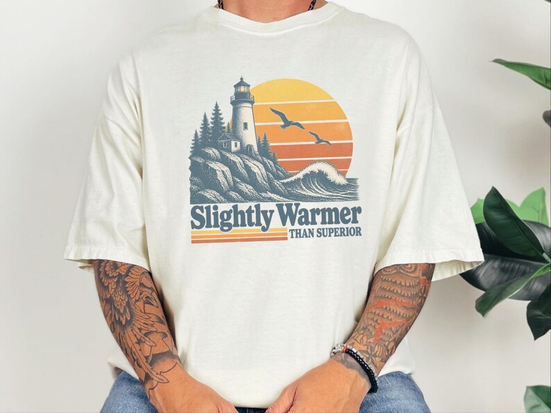 Lake Superior Shirt, Funny Lake Superior Gift, Lighthouse Tee, Retro Lake Vacation Shirt, Great Lakes Souvenir afbeelding 4