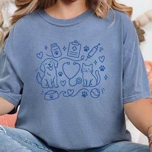 T-Shirt für Tierarzthelfer/innen, Geschenkidee für Tierärzte/innen, T-Shirt für Tiermedizinstudenten/innen, T-Shirt für Tierärzte/innen Bild 8