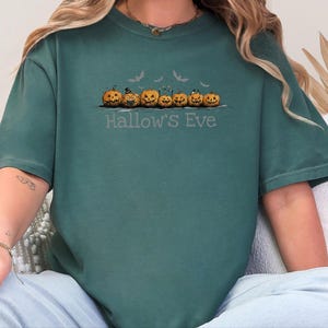 Comfort Colors Retro Monster Tee, Spooky Pumpkins Hallow and #39;s Eve Shirt, Vintage Bat Art Print, Jack O Lantern Fall Graphic T-Shirt image 2
