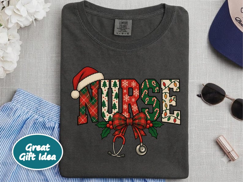 Christmas Nurse Shirt, Festive Nurse Gift, Holiday Nurse Sweatshirt, Xmas Nurse Tee, Registered Nurse Holiday Top, Nurse Christmas Shirt imagen 4