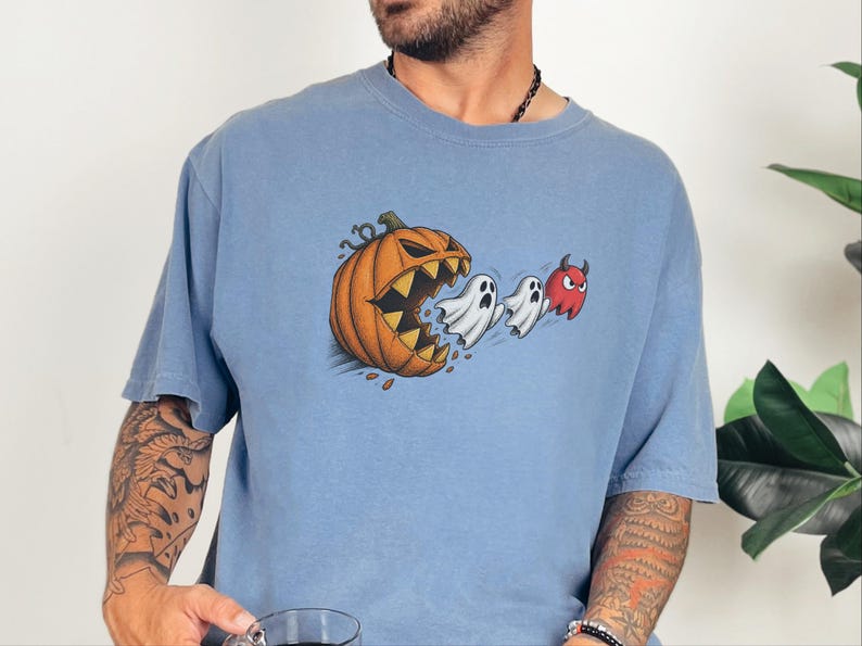 Camiseta de Pac-Man, regalo para gamers de Halloween, camiseta retro de arcade, camiseta de temporada espeluznante, camiseta de Pac-Man calabaza, top para fiesta de Halloween, regalo para gamers imagen 10