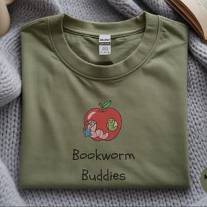 Bookworm Buddies Digital Print | Funny Reading Squad and Book Lover Gift | Aesthetic Bookish Design Looks Like Embroidery PNG SVG Art afbeelding 6