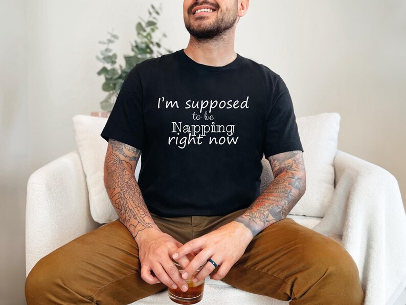I and #39;m Supposed To Be Napping Funny Sleeping Shirt, Always Tired Nap Queen Tee, Sarcastic Sleepy Humor Graphic Sweatshirt, Nap Shirt afbeelding 5