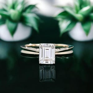 1.00ct Emerald cut Moissanite engagement Ring, Emerald Moissanite Engagement Ring, Emerald Cut Ring, Solitaire Ring, Emerald Cut Ring