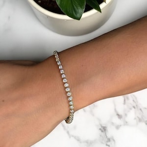 Tennis Bracelet with 8.00CT Round Cut Moissanite Diamonds – Dainty Bezel Set Bracelet–Elegant Gift for Her– Bridal Jewelry– Anniversary Gift