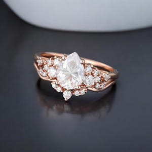1.0ct Pear Shaped Moissanite Engagement Ring Set Women Cluster Moissanite Wedding Ring Set Vintage White Gold Bridal Set Anniversary Gift