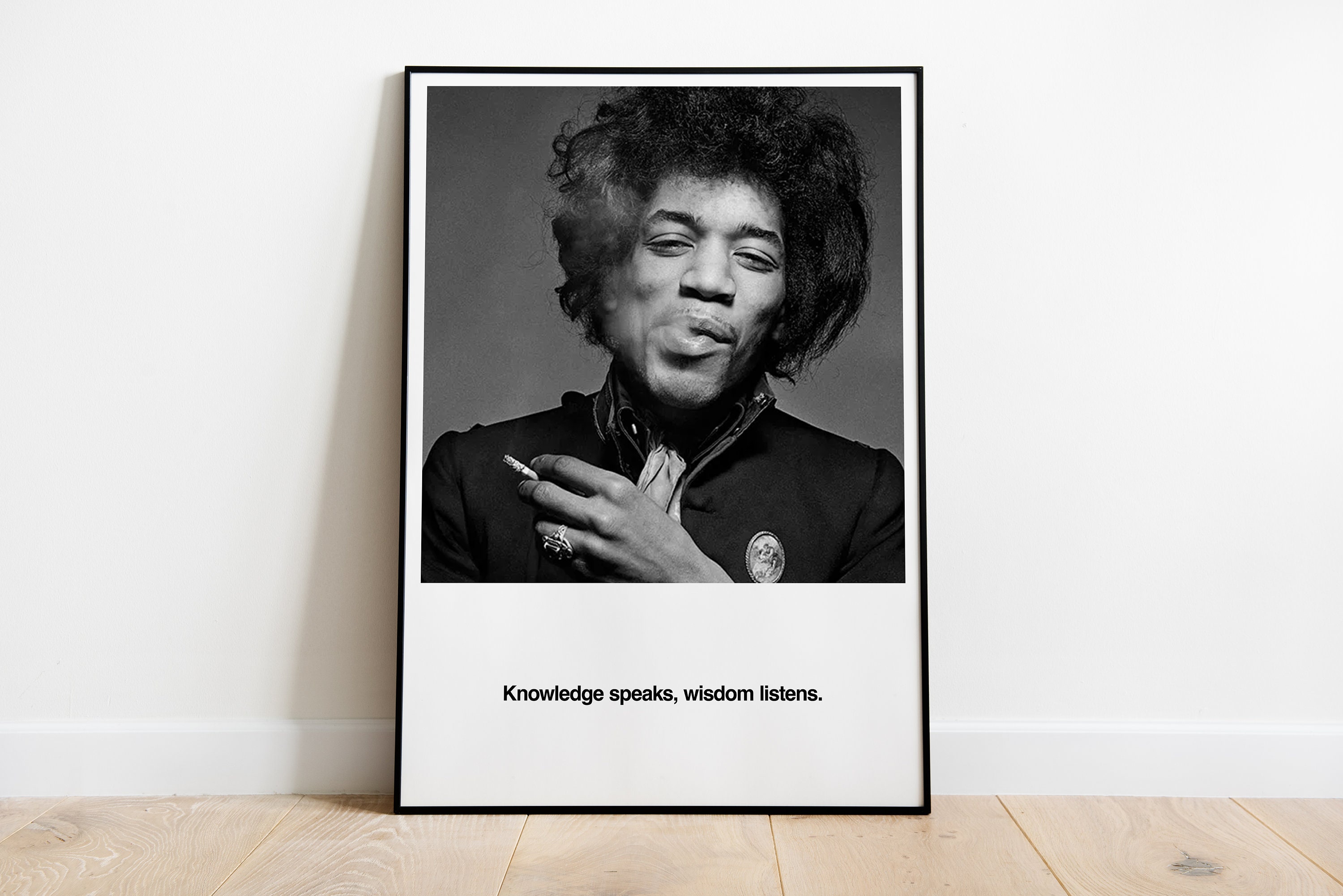 elfbar nachfüll pod läuft aus Guitarist/singer Jimi Hendrix as a waxwork replica at Madame Tussaud's,  Times Square Stock Photo