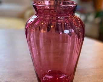 Vintage Pilgrim Cranberry Glass Vase 6”
