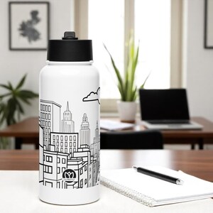 Urban Style Personalized Water Bottle – 950ml Stainless Steel Thermos with Straw | Custom Flask for Students, Creatives & On-the-Go Life