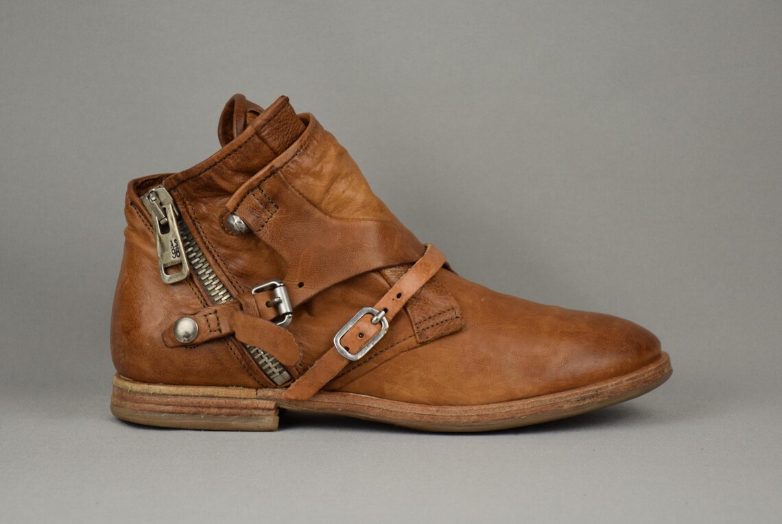 Airstep A.S.98 Designer Italian Leather Anlke Boots Women's Vintage Brown Demi-Season Biker Shoes Buckle Size US 8 UK 6 EU 39, foto 3 di 5