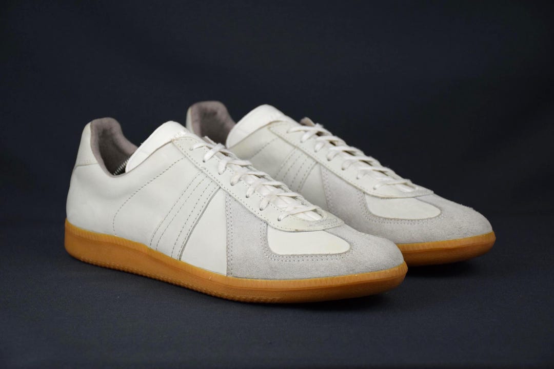 Mil-Tec BW Bundeswehr Sneakers – White Leather, Unisex, 38-47, Retro Running Shoes, Waterproof Gym & Training