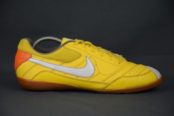 Nike 5 T-1 Fs Indoor Soccer Vintage Sneakers 344919-701 US 9.5 UK
