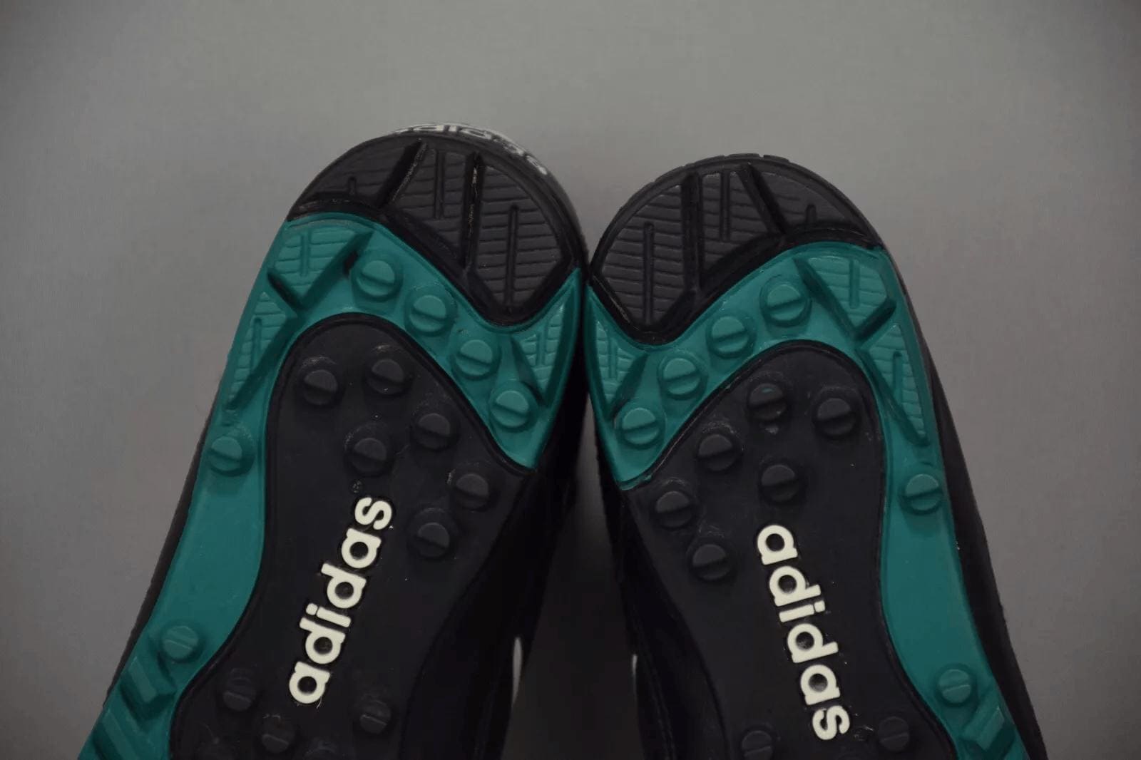 RARE Vintage Adidas Questra 1995 Vintage Football Soccer Shoes