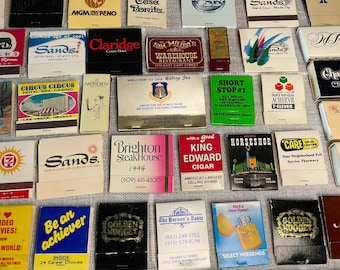 Lotto di 140 fiammiferi vintage usati, promozionali di casinò e hotel di Las Vegas.