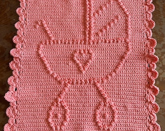 Manta de bebé tejida a crochet hecha a mano: Carruaje rosa coral, 100 % algodón