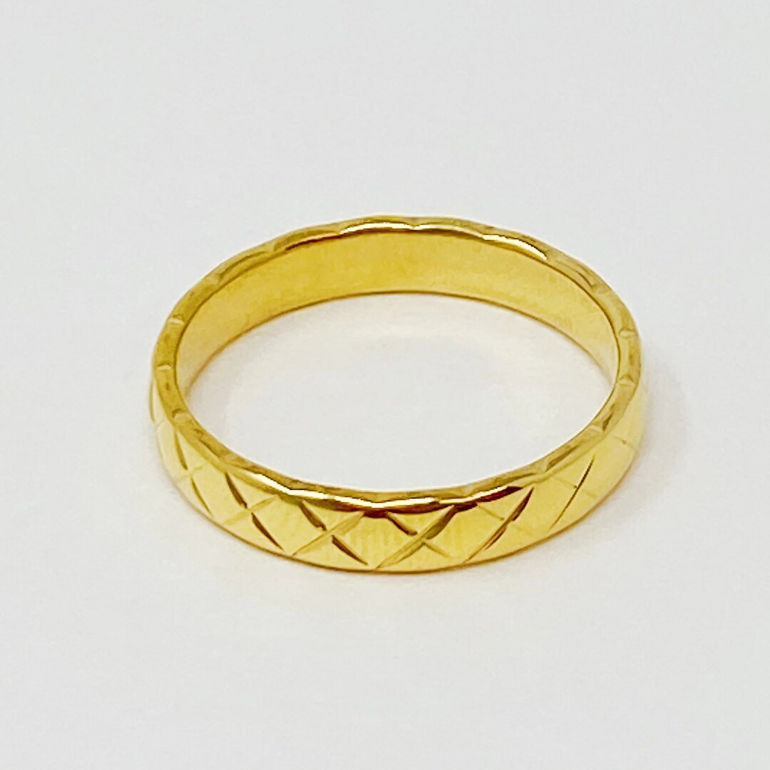 Gold Quilted Ring - Etsy