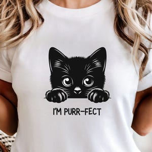 Schwarze Katze Shirt, lustiges Katzen Shirt, Katzen Liebhaber Geschenk, Katzen Grafik Shirt, Katzen Mama, Katzen Papa, Geschenk für Katzenliebhaber