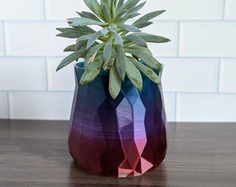 Modern Self-Watering Planter Pot, Original and Unique 3D Printed Geometric Design, Indoor Plants