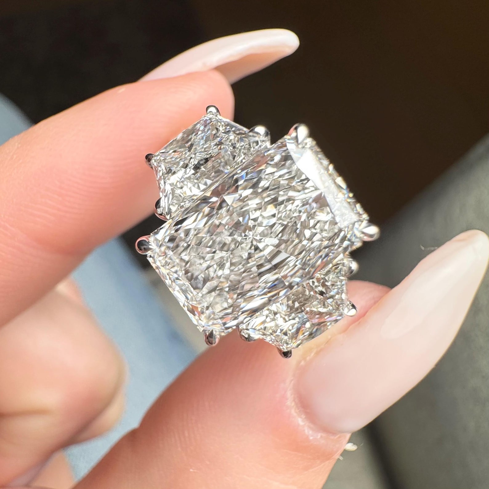 4 CT Radiant Cut Three Stone Engagement Ring / 4 Carat Radiant Cut IGI ...