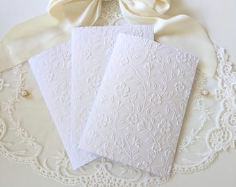 Floral Embossed Blank Card Set | 5x7 White Greeting Cards for Thank You Notes, Handwritten Letters, Weddings, and Bridal Showers