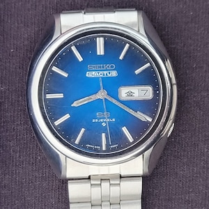 Vintage Seiko 5 Actus SS: jaren 70 blauwe wijzerplaat roestvrijstalen herenhorloge