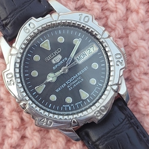 Vintage Seiko 5 Sports Diver Watch: Starfish Automatic Stainless Steel